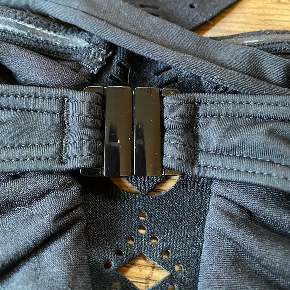 O’Neill Bathing Suit Top - Picture 7 of 9